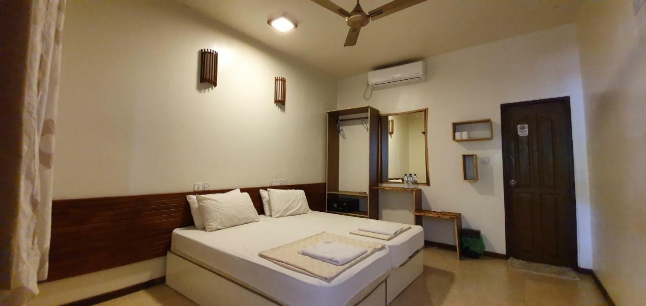 Hotel Surf Deck Thulusdhoo Zewnętrze zdjęcie