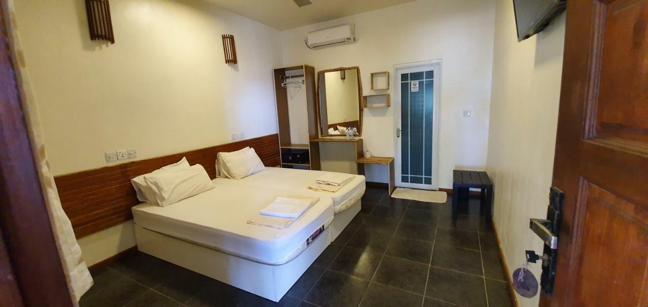 Hotel Surf Deck Thulusdhoo Zewnętrze zdjęcie